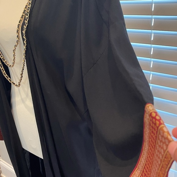 Beautiful black open front kimono with Aztec arm and bottom trim - Picture 7 of 11